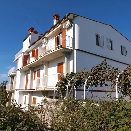 Apartment Fuer 2 Personen Ca 30 Qm In Pjescana Uvala, Istrien Istrische Riviera *